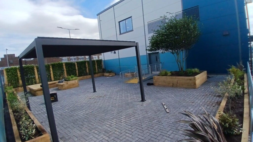 Pergola and plants outside