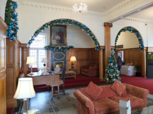 sitting area with christmas decorations