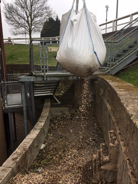 crane gravel delivery
